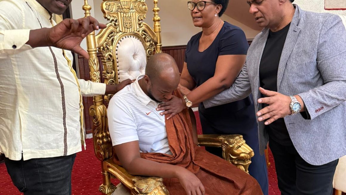 Extended Report on the Coronation of the King of Tooro